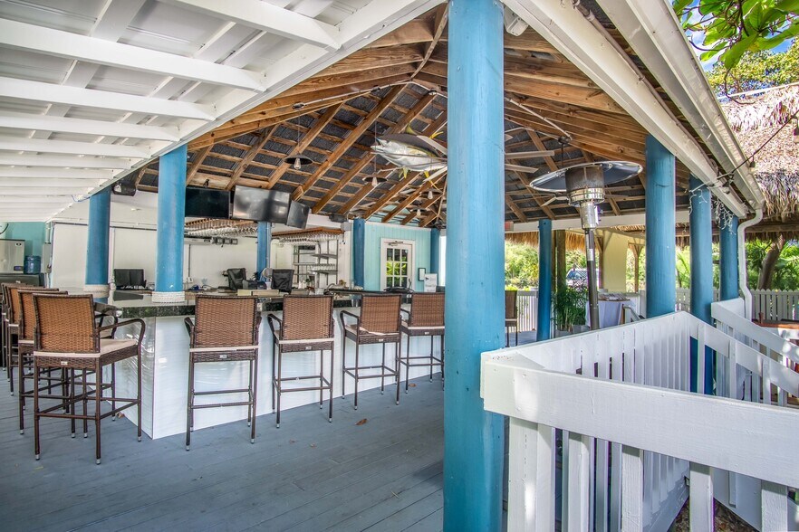 More Photos Of 80939 Overseas Hwy, Islamorada Restaurant For Sale