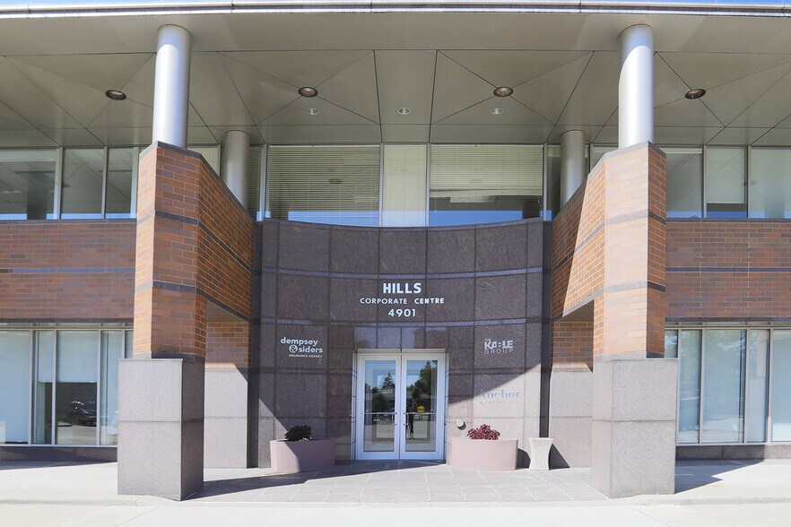 More Photos Of 4901 Hunt Rd, Blue Ash Office For Lease