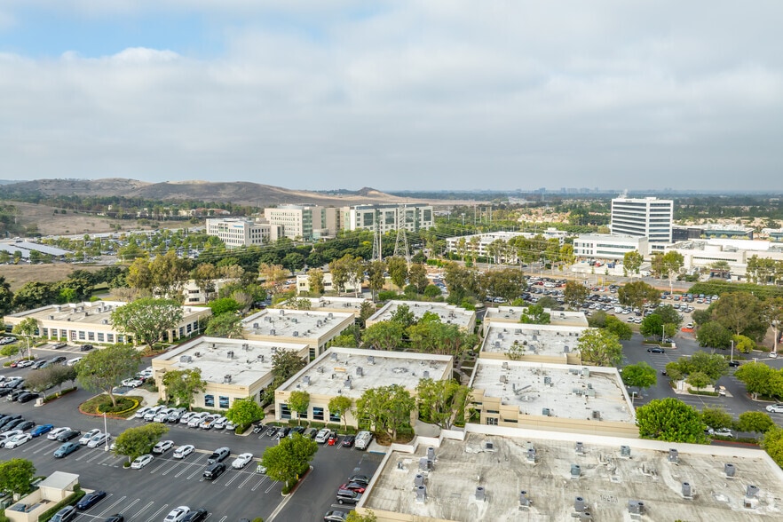 More Photos Of 16261 Laguna Canyon Rd, Irvine Office For Lease