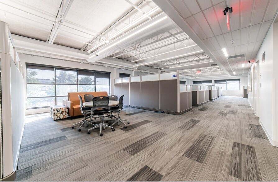 More Photos Of 506 Enterprise Dr, Lowell Unknown For Lease