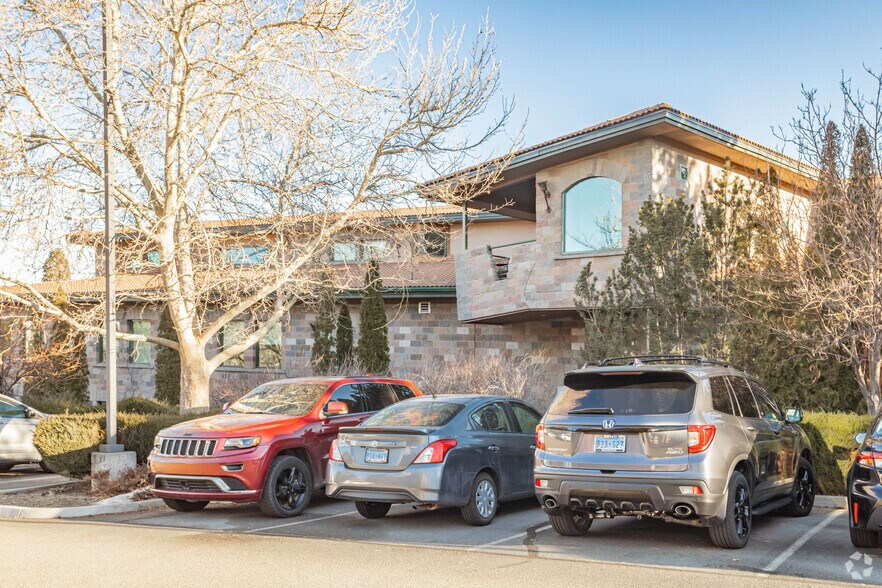 More Photos Of 6160 Plumas St, Reno Office For Sale
