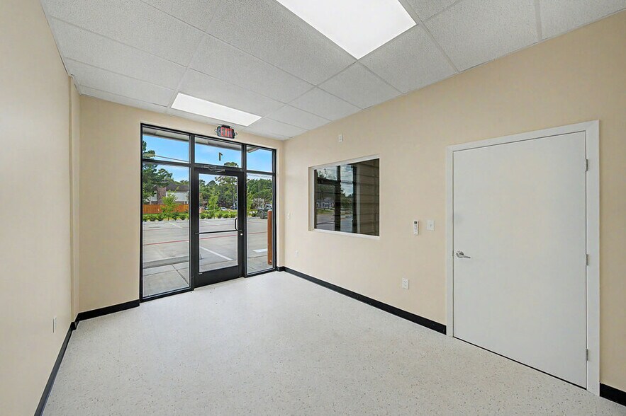 More Photos Of 12338 Spring Cypress Rd, Tomball Unknown For Lease