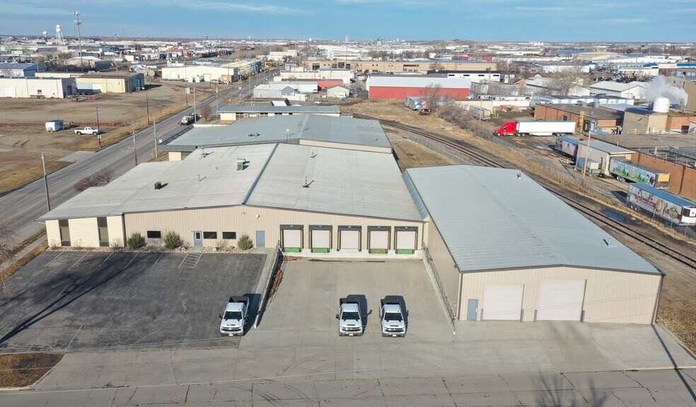 Primary Photo Of 2001 1st Ave N, Fargo Warehouse For Lease