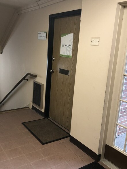 More Photos Of 271 US Highway 46, Fairfield Office For Lease