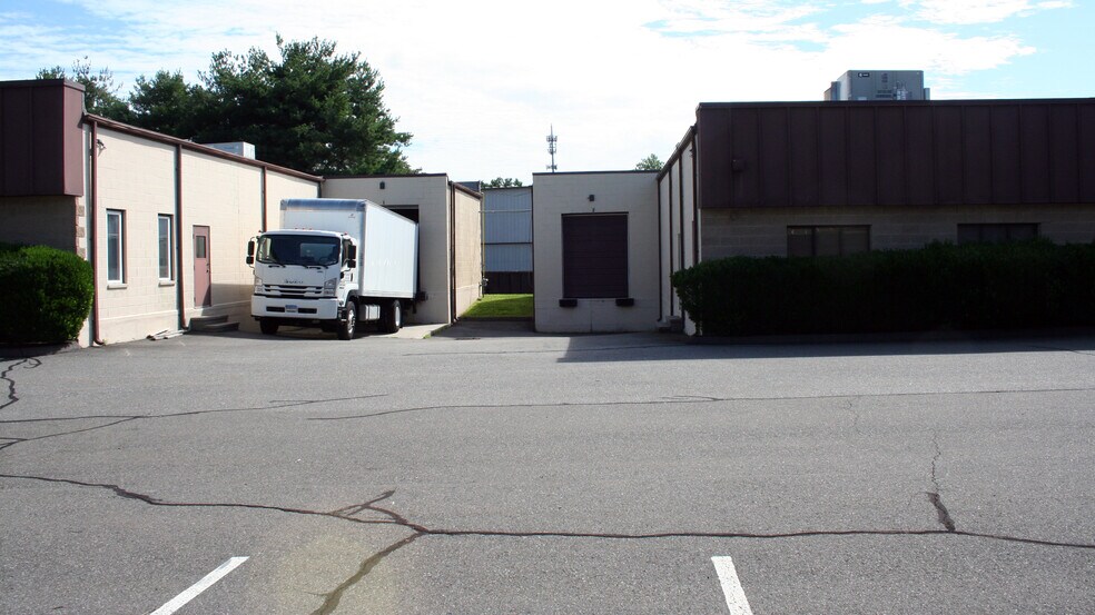 More Photos Of 105 Research Dr, Milford Light Manufacturing For Lease
