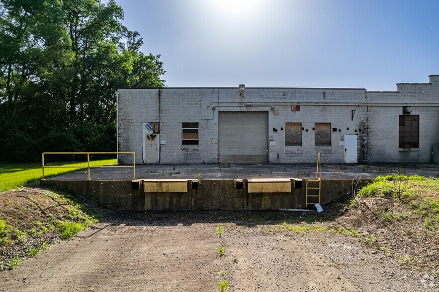 More Photos Of 1100 N Main St, Fostoria Warehouse For Sale