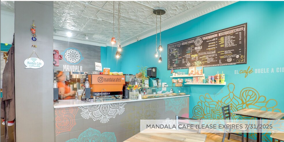 More Photos Of 1641-1647 W 18th St, Chicago Storefront Retail Residential For Lease