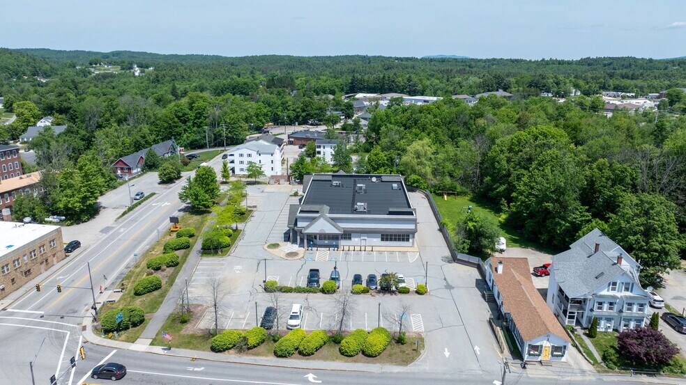 More Photos Of 11 Turnpike Rd, Jaffrey Freestanding For Sale
