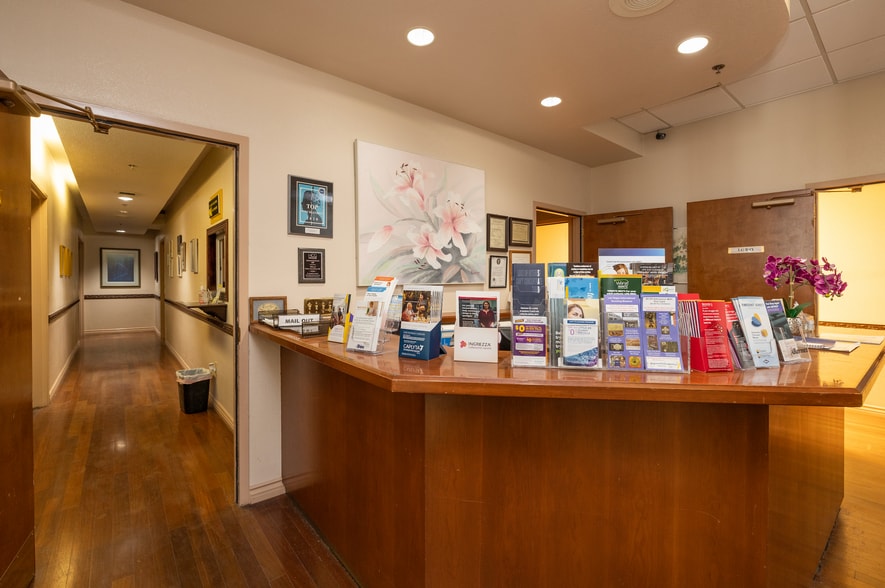 More Photos Of 3025 W Sahara Ave, Las Vegas Medical For Sale