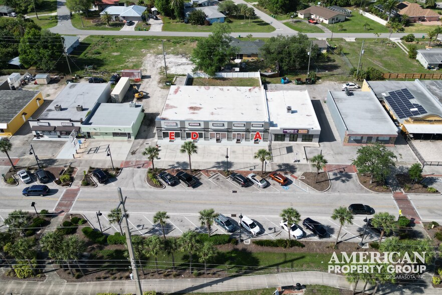 Primary Photo Of 2695 Tamiami Trl, Port Charlotte Storefront For Lease