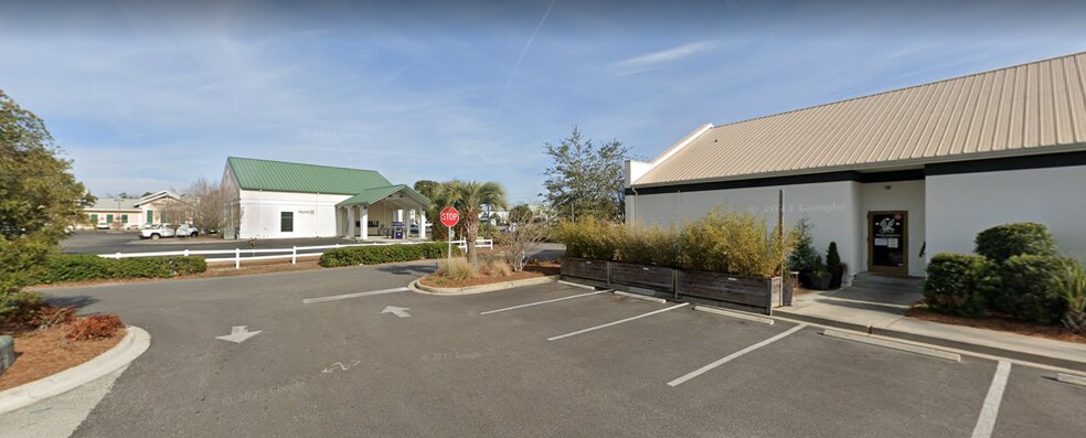 More Photos Of 11359 Highway 17, Pawleys Island Restaurant For Sale
