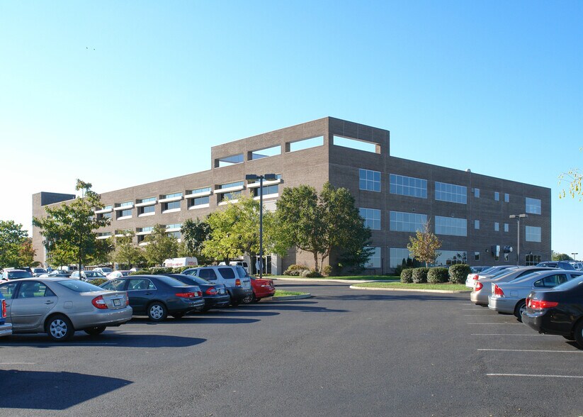 More Photos Of 50 Millstone Rd, East Windsor Unknown For Lease