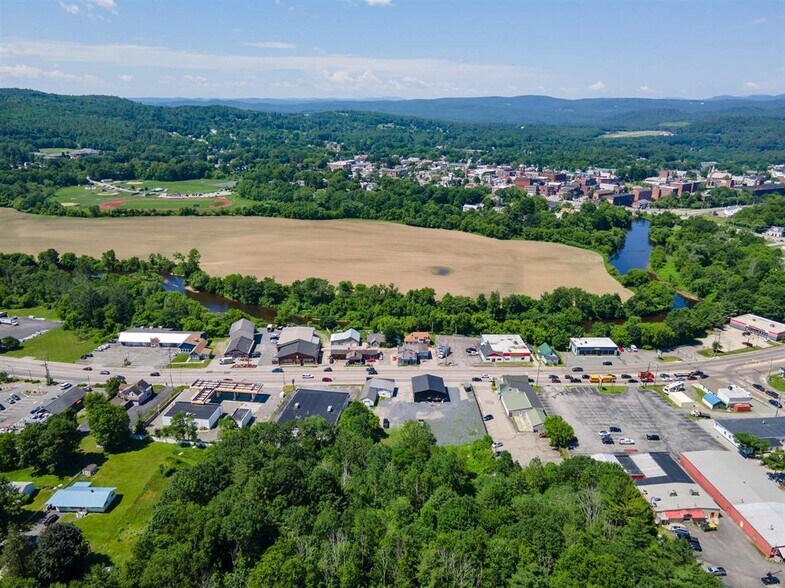 More Photos Of 174-176 Washington St, Claremont Land For Lease