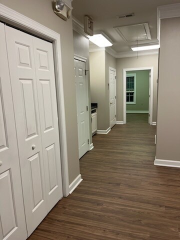 More Photos Of 6511 Creedmoor Rd, Raleigh Office For Lease