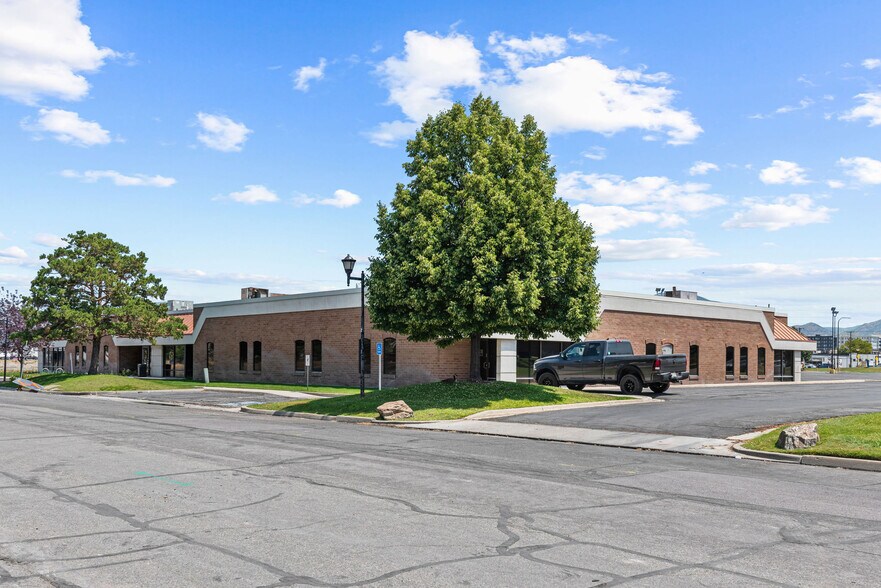 More Photos Of 443-455 W Bearcat Dr, Salt Lake City Office For Lease