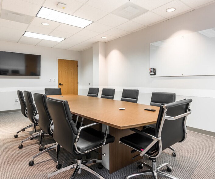 More Photos Of 2295 Parklake Dr NE, Atlanta Office For Lease