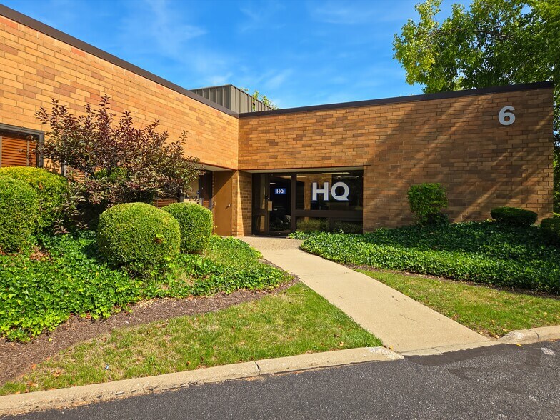 More Photos Of 7055 Engle Rd, Middleburg Heights Office For Sale