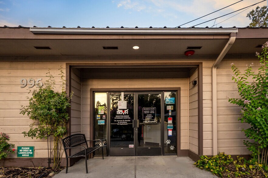 More Photos Of 944 McCourtney Rd, Grass Valley Unknown For Lease