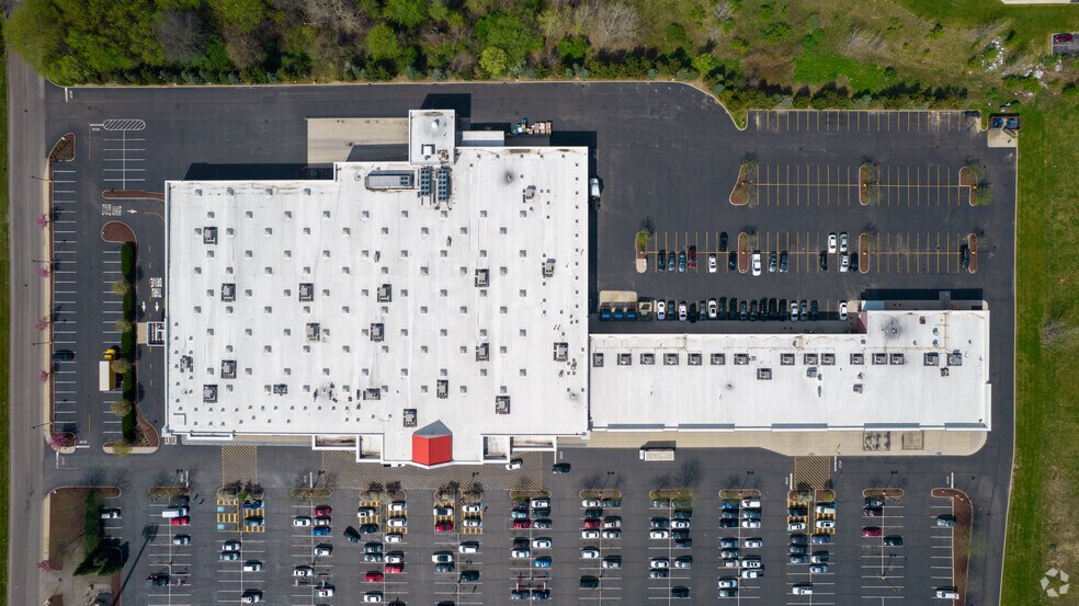 More Photos Of 3773-3841 S Hamilton Rd, Columbus Storefront For Lease