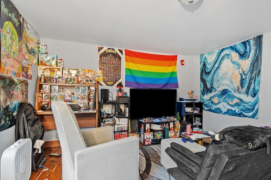 More Photos Of 22 Goddard St, Southbridge Apartments For Sale