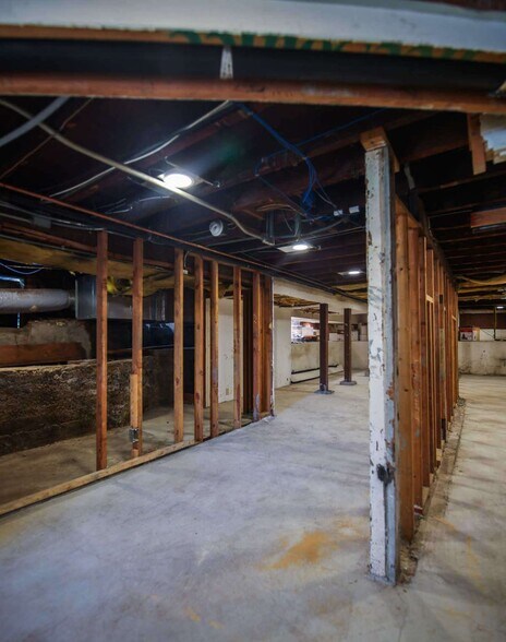 More Photos Of 253-255 S Marengo Ave, Pasadena Office For Lease