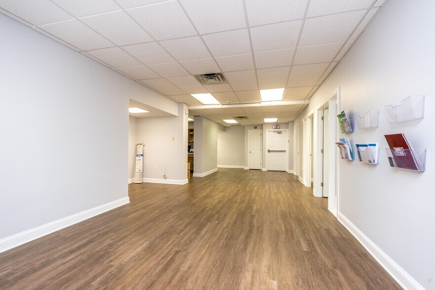 More Photos Of 600 E Main St, Lansdale Office Residential For Sale