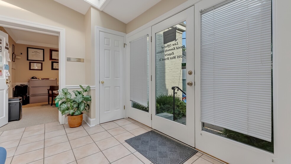 More Photos Of 207 W Broad St, Bethlehem Office For Sale