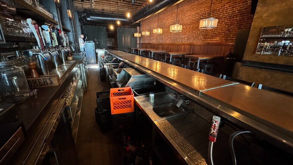 More Photos Of 217 Broadway, Bethlehem Restaurant For Lease