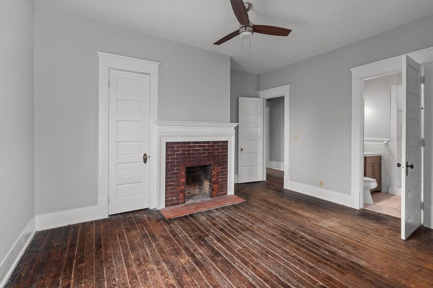 More Photos Of 514 Wapping St, Frankfort Apartments For Sale