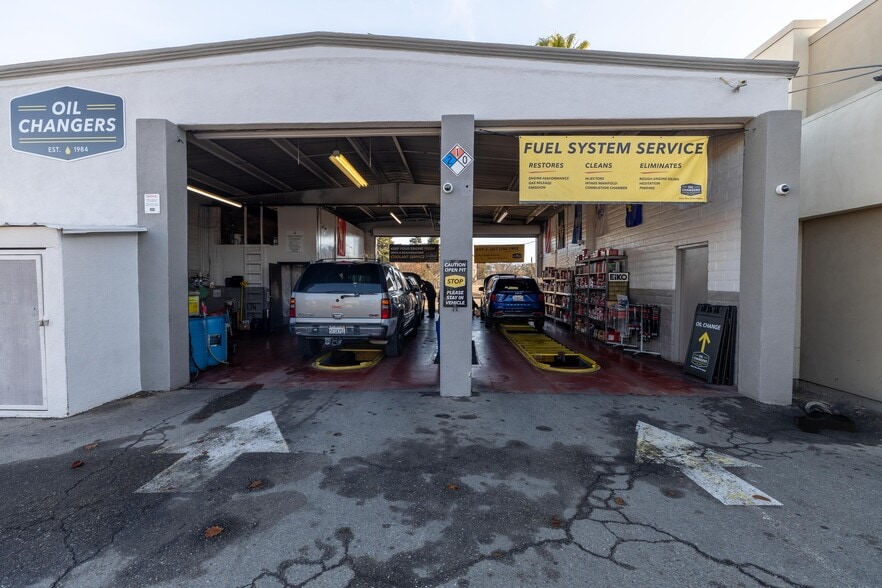 More Photos Of 2653 Old 1st St, Livermore Auto Repair For Sale