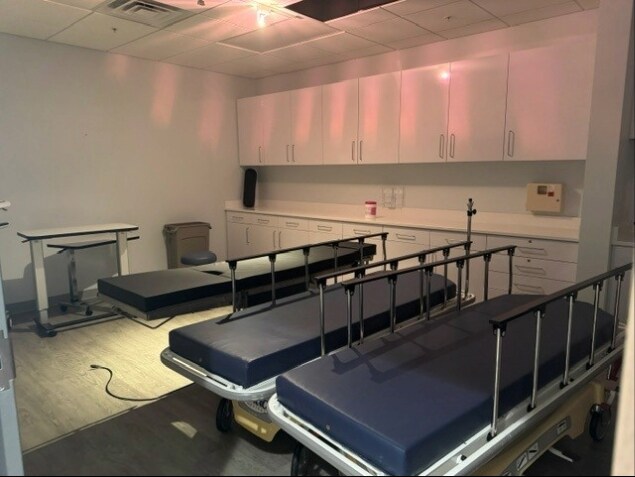 More Photos Of 2593 Development Dr, Green Bay Medical For Lease