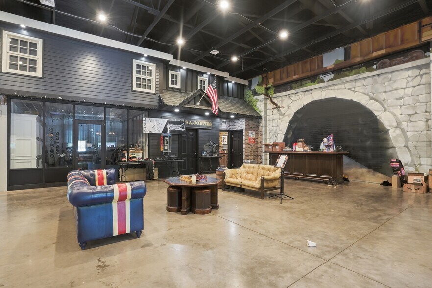 More Photos Of 51 Redder rd, Pine Bush Flex For Sale
