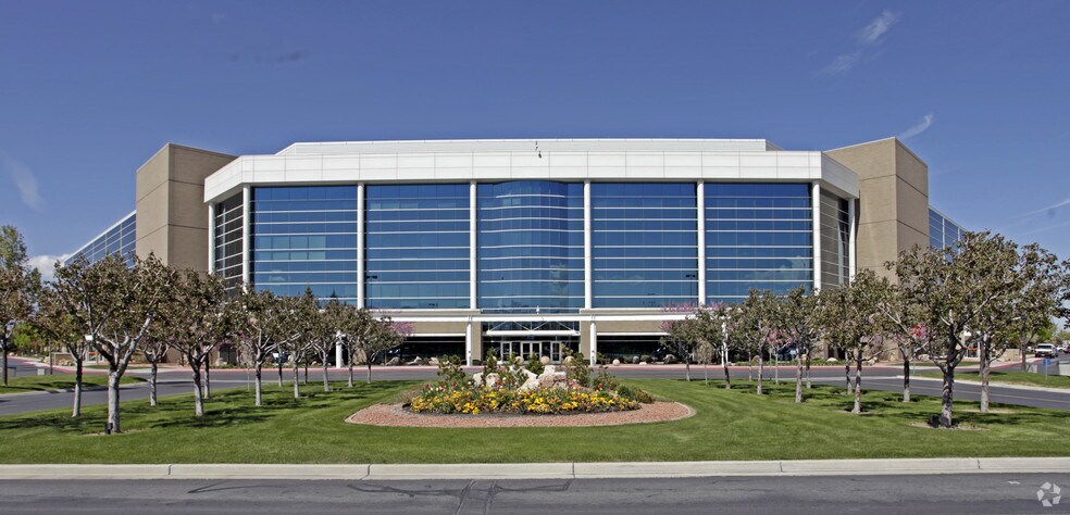 More Photos Of 2500 LakePark Blvd, West Valley Office For Lease