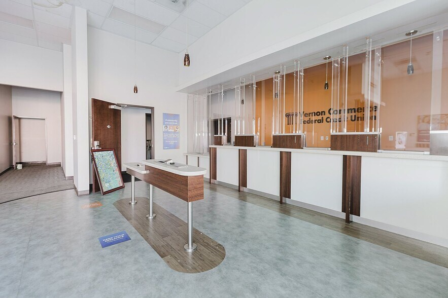 More Photos Of 2501-2575 S Santa Fe Ave, Vernon Unknown For Lease