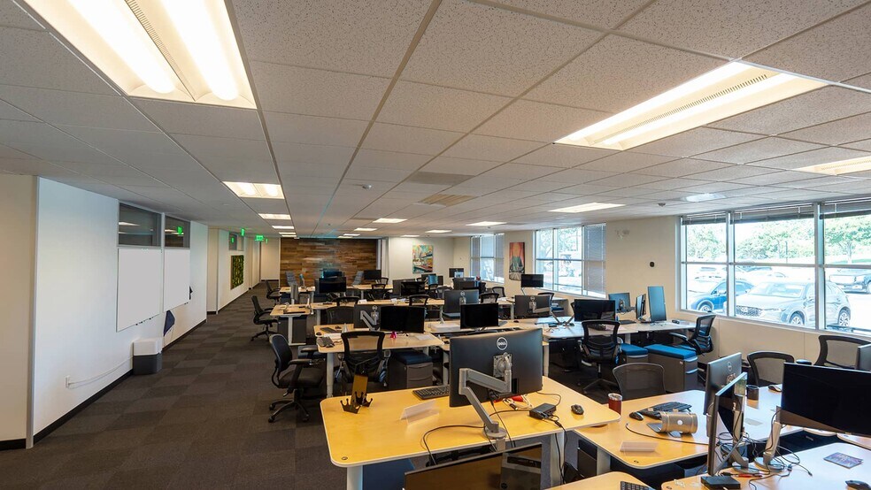 More Photos Of 12708 Riata Vista Cir, Austin Office For Lease