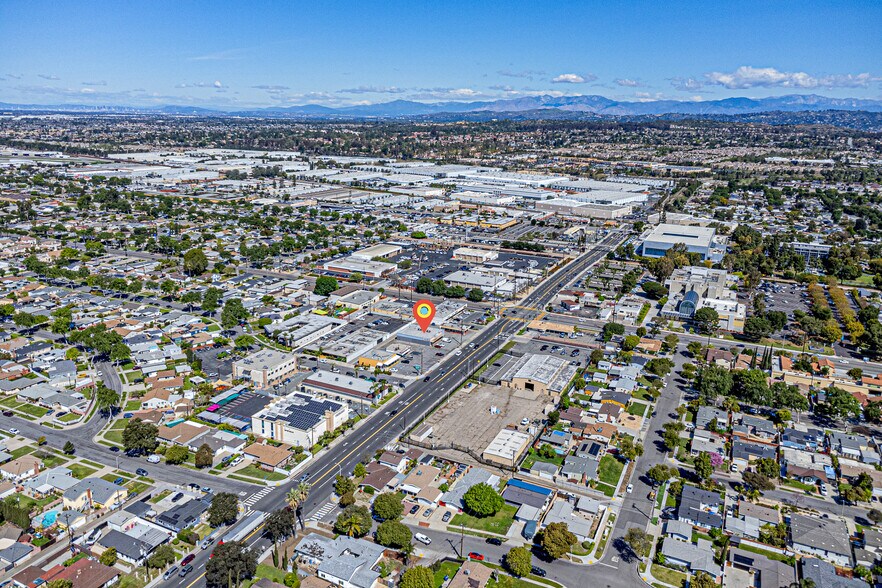 More Photos Of 333 S Brookhurst Rd, Fullerton Freestanding For Sale