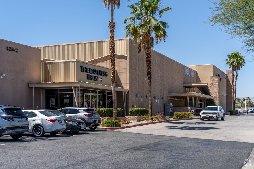 More Photos Of 425 S Sunrise Way, Palm Springs General Retail For Lease