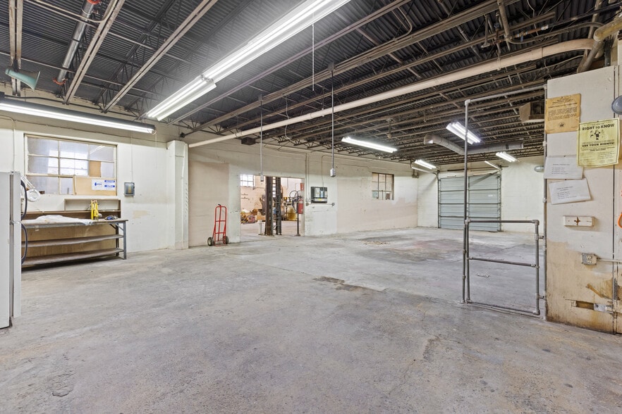 More Photos Of 35 4th Ave, Hawthorne Industrial For Sale