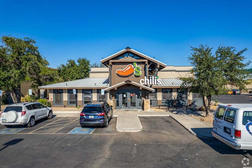 More Photos Of 2805-3053 W Agua Fria Fwy, Phoenix Unknown For Lease