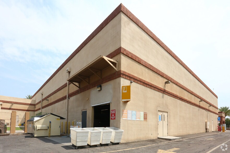 More Photos Of 575-725 W Warner Rd, Tempe General Retail For Lease