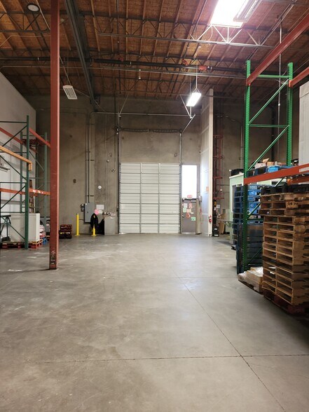 More Photos Of 1950 N Loop Rd, Alameda Refrigeration Cold Storage For Sale