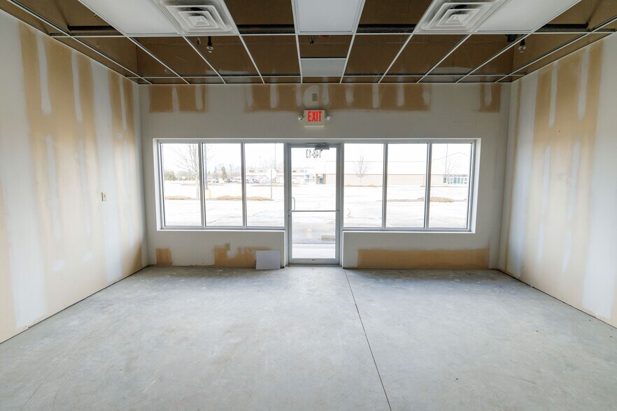 More Photos Of 154 W Hively Ave, Elkhart Unknown For Sale