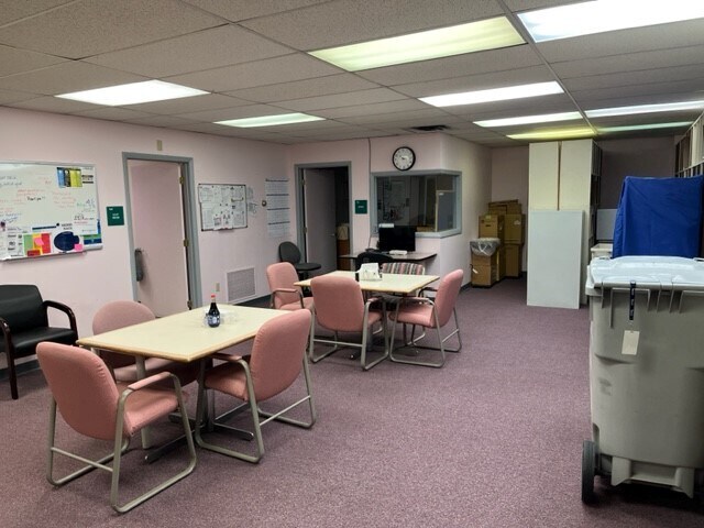 More Photos Of 2801 Freeport Rd, Natrona Heights Medical For Lease