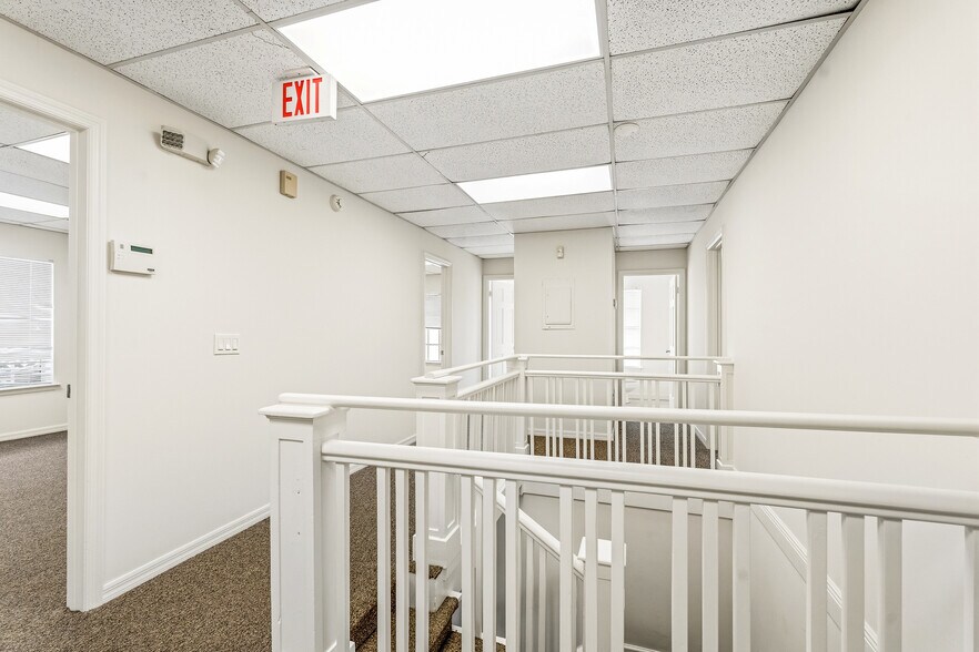 More Photos Of 1507 20th St, Vero Beach Medical For Lease