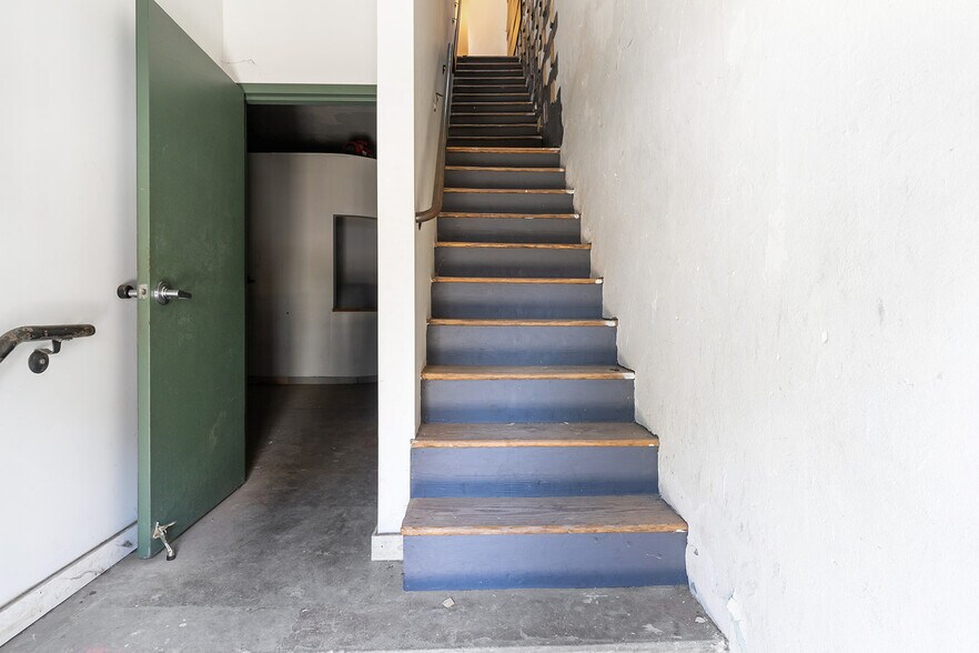 More Photos Of 1301-1305 Germantown Ave, Philadelphia Storefront Retail Residential For Sale