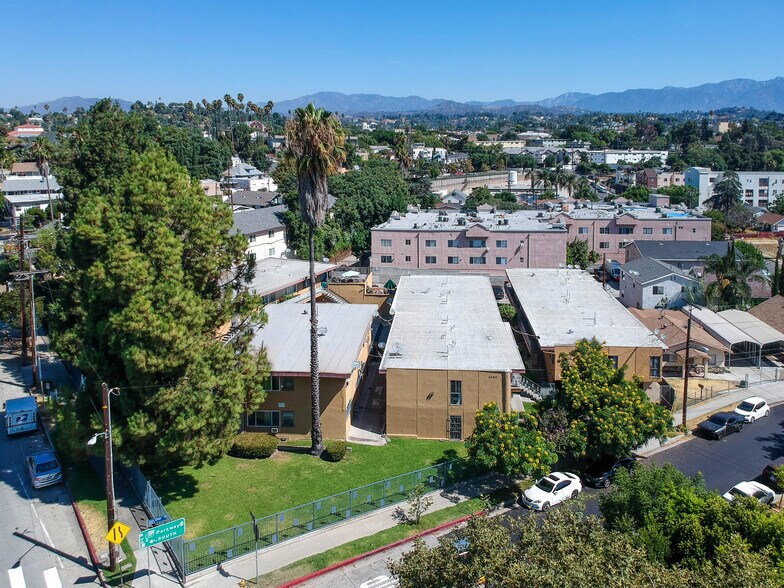 More Photos Of 281 S Avenue 52, Los Angeles Apartments For Sale