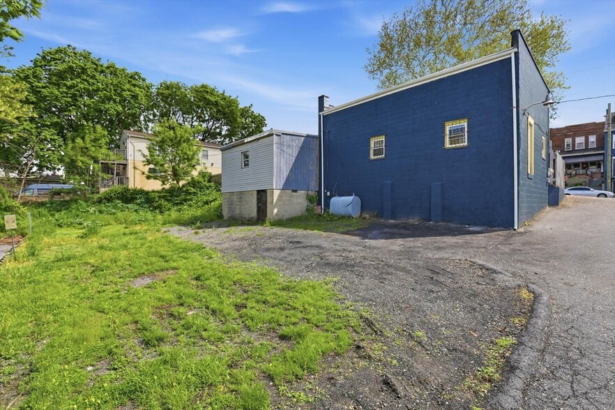 More Photos Of 542 South Prince St, Lancaster Auto Repair For Sale