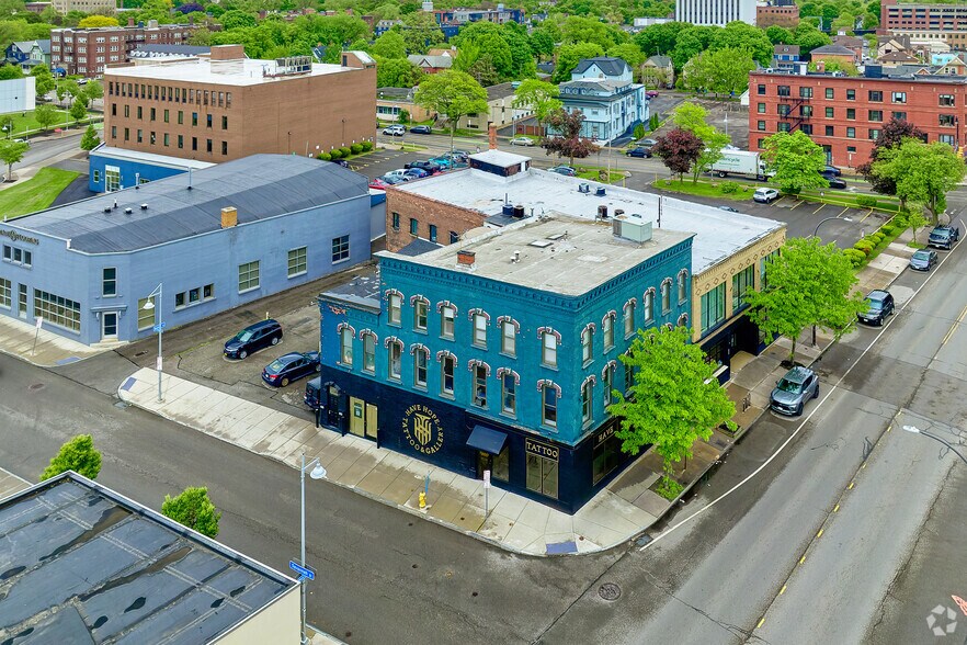 More Photos Of 190-194 Monroe Ave, Rochester Storefront Retail Office For Lease