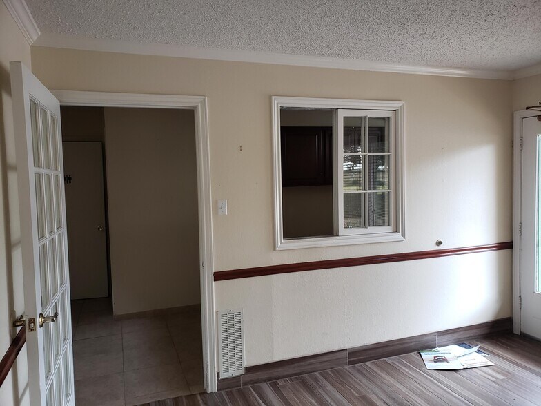 More Photos Of 3204 N MacArthur Blvd, Irving Medical For Sale