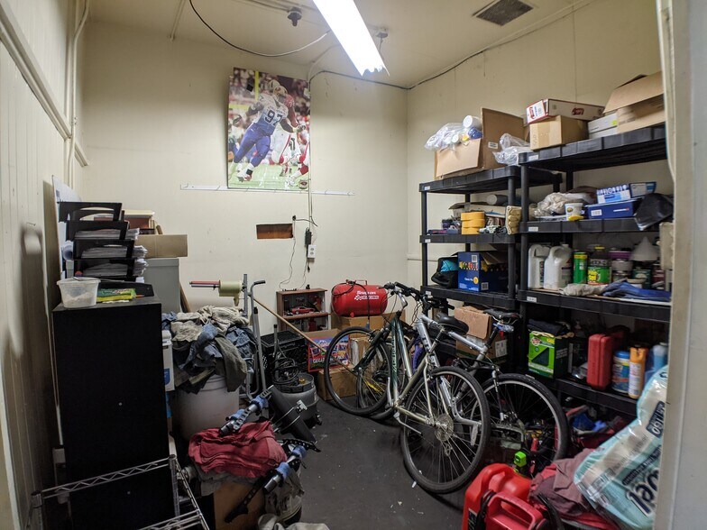 More Photos Of 710 N San Mateo Dr, San Mateo Service For Lease